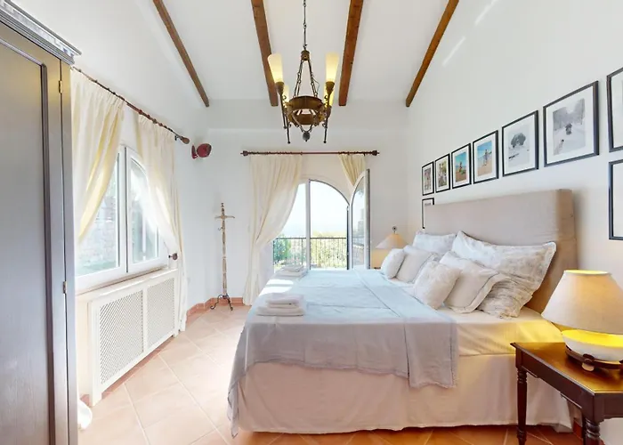 Ambiance Villa Kyrenia (Northern Cyprus)